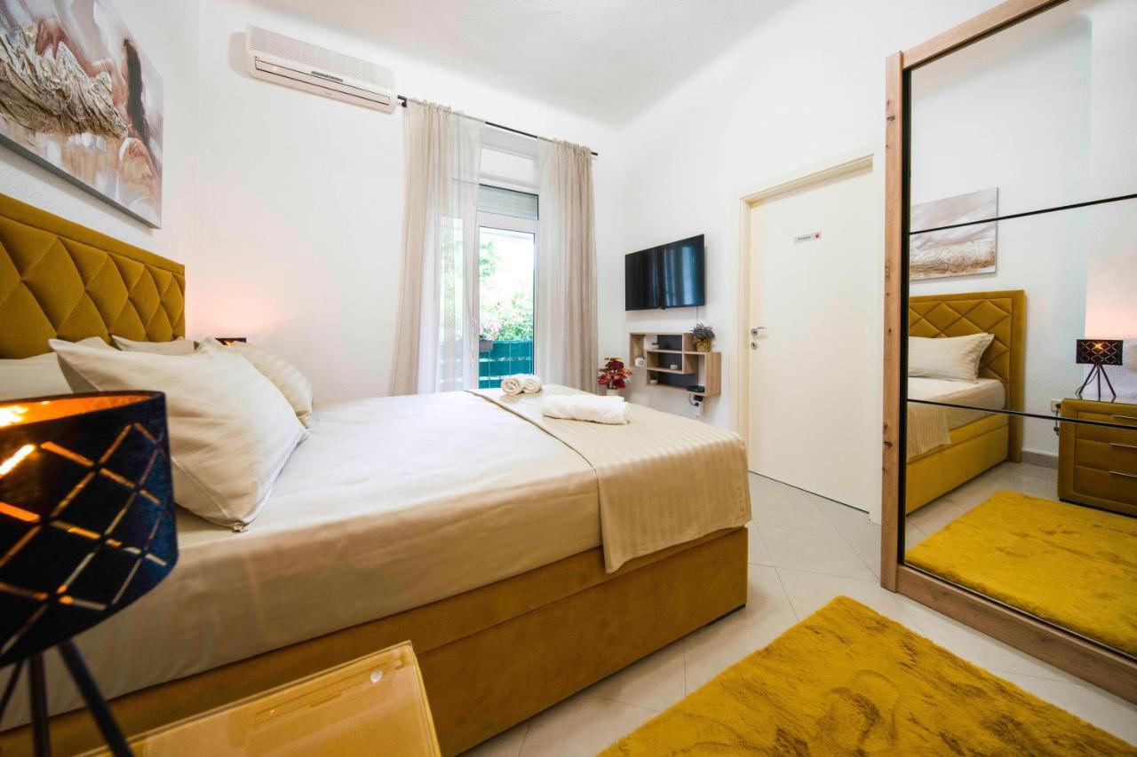 Apartment Alice Central Luxe สปลิท ภายนอก รูปภาพ